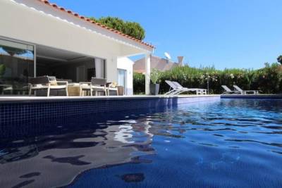 Villa Vale Do Lobo 10Q - 4 Bedroom Villa - Lovely Pool area - Great for Families